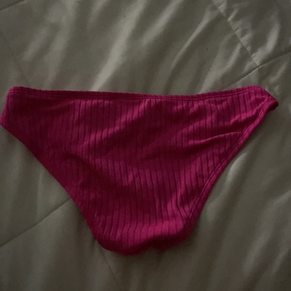 bikini bottoms - Picture 2 of 3